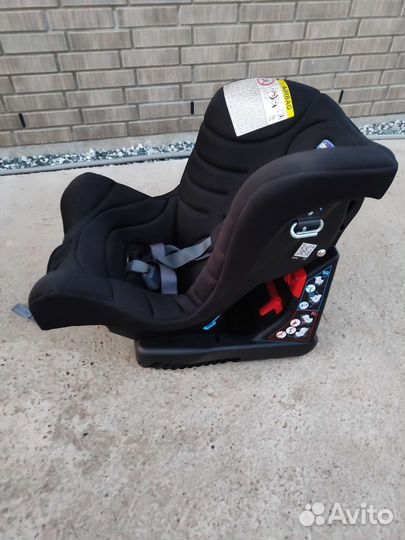 Детское автокресло chicco