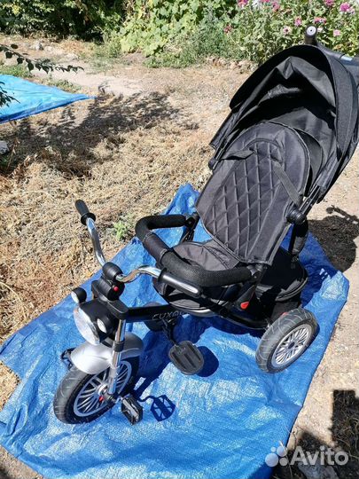 Трехколесный велосипед с родительской ручкой