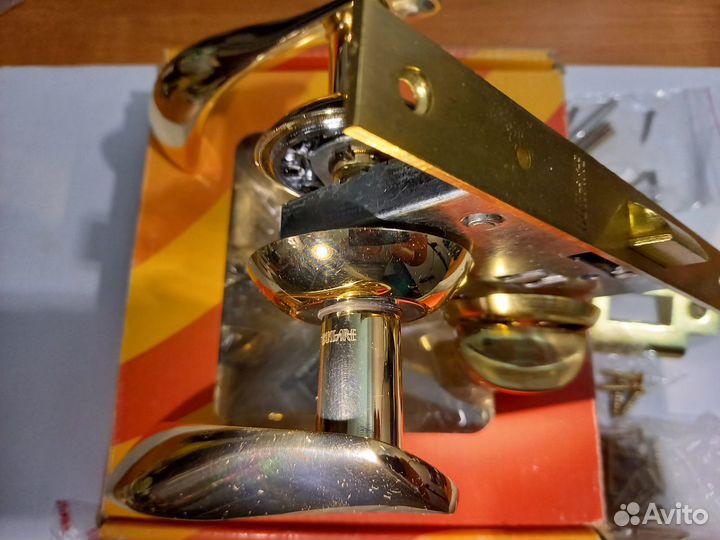 Bussare ручки замок на дверь