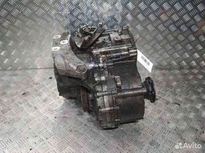 МКПП Volkswagen Touran 2.0