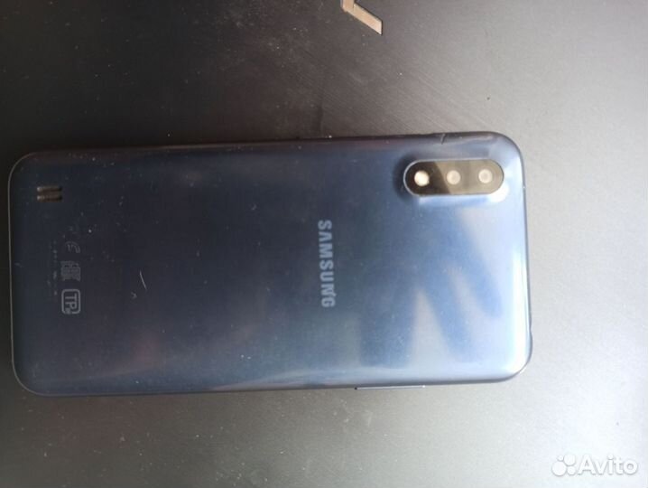 Samsung Galaxy A01, 2/16 ГБ