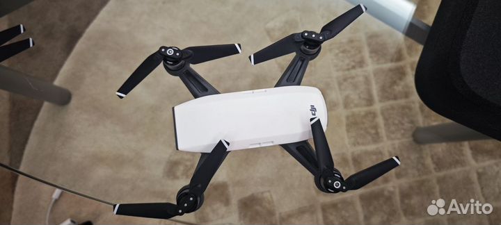 Квадрокоптер DJI spark