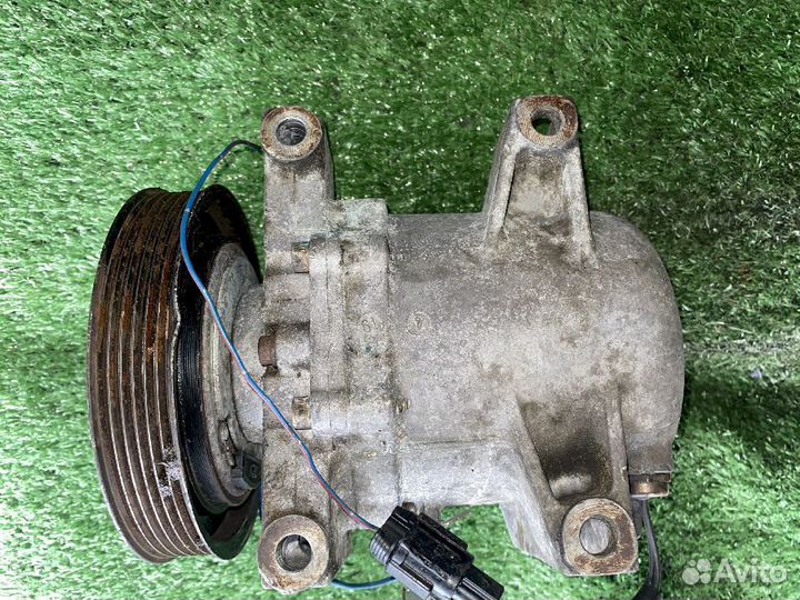 Компрессор кондиционера SR18DE Nissan Bluebird EU1