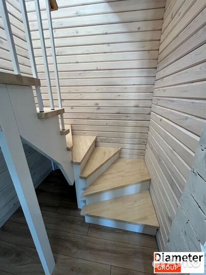 Производство широкой лестницы из металла