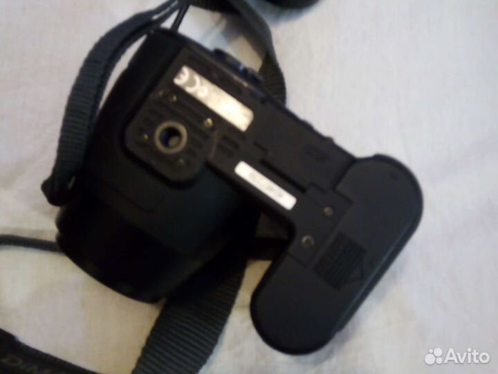 Компактный фотоаппарат Konica Minolta Z3