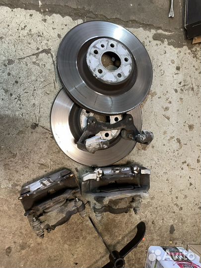 Суппорта Audi диск 345 мм