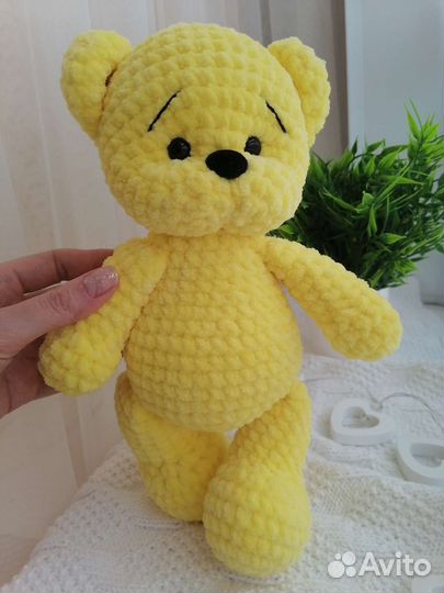 Вязаный плюшевый мишка