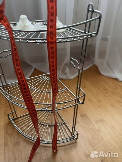 Угловая полка для ванной