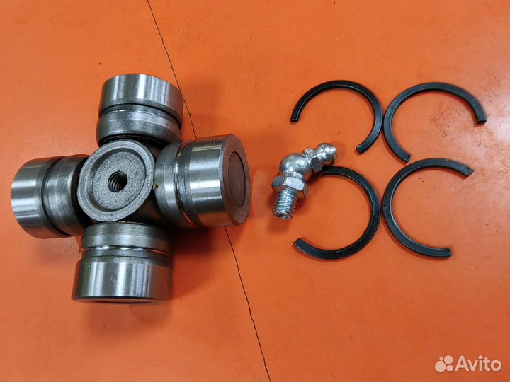 Крестовина кардана Polaris