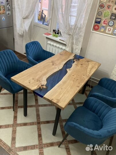 Стол обеденный из слэба