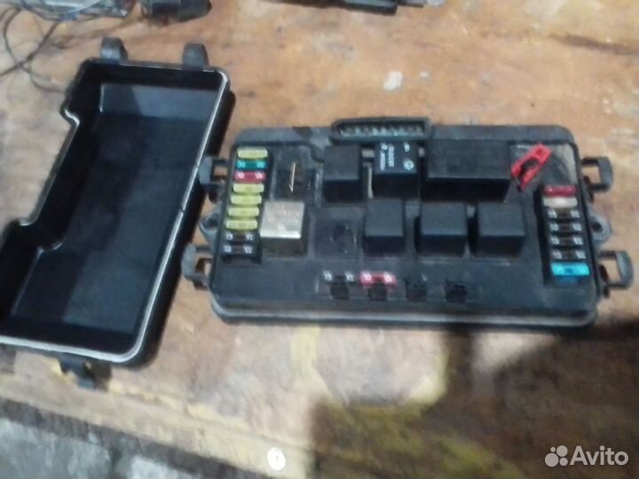 Блок предохранителей ваз 2114