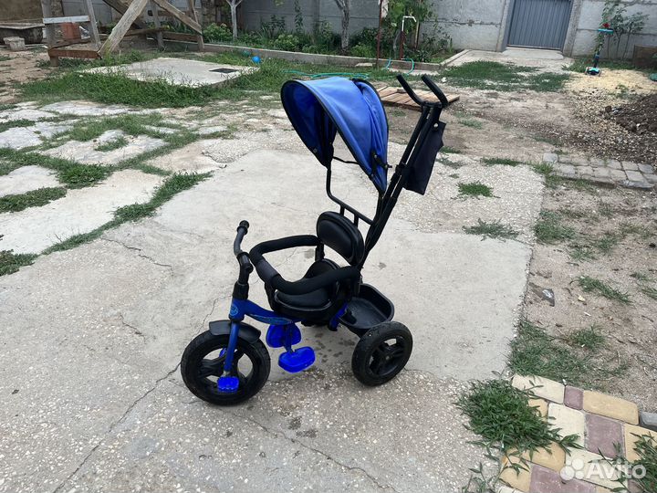 Детский трехколесный велосипед коляска