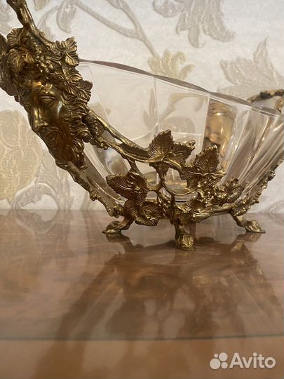 Ваза и подсвечники в итальянском стиле