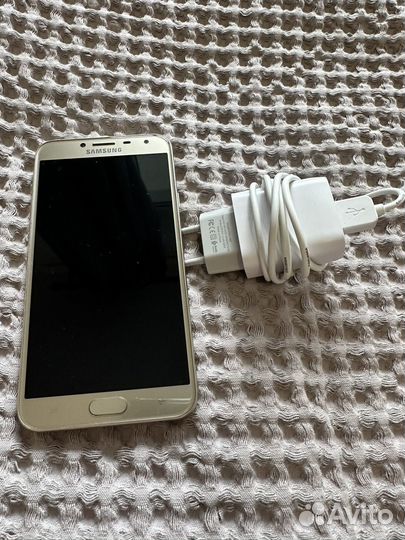 Телефон Samsung galaxy j4
