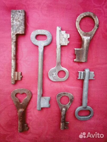 Ключи старинные