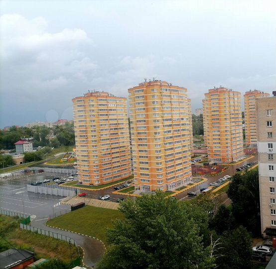 2-к. квартира, 63 м², 13/17 эт.