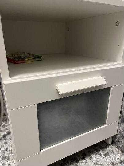 Тумбочка прикроватная IKEA