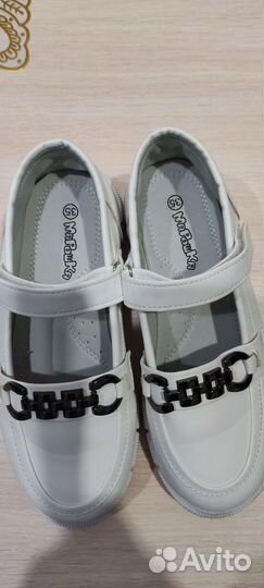 Продам туфли для девочки