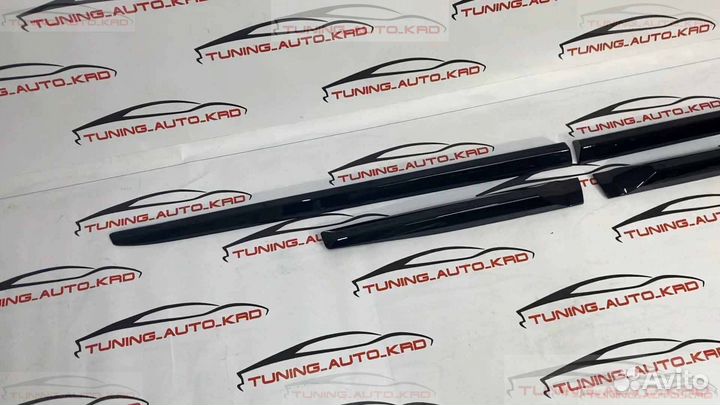 Молдинги дверей Toyota Land Cruiser Prado 150 D422