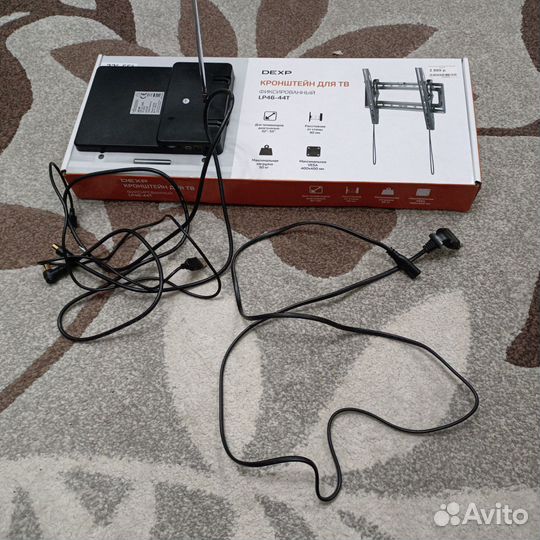 Телевизор LG32LM580T 32