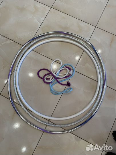 Обруч и скакалка для художественной гимнастики