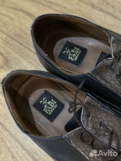 Форма и обувь