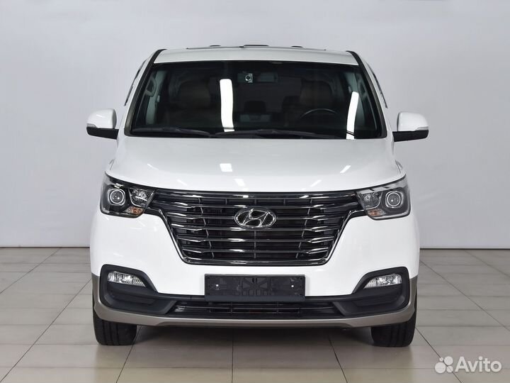 Hyundai Grand Starex 2.5 AT, 2018, 82 645 км