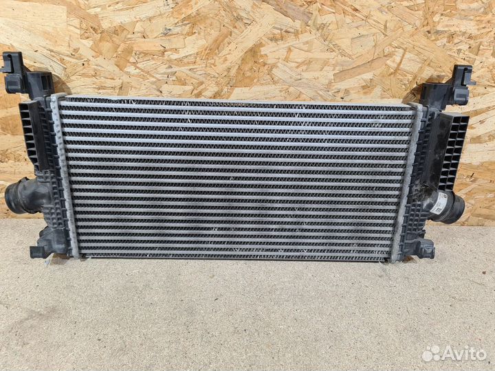 Интеркулер Opel Astra J