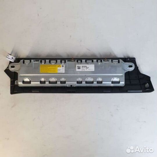 Подушка безопасности коленная 9176282 BMW 7 F01/F02 4.4 Бензин
