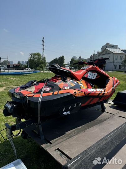 Гидроцикл BRP spark
