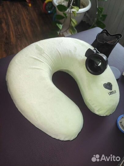 Кушетка и лампа