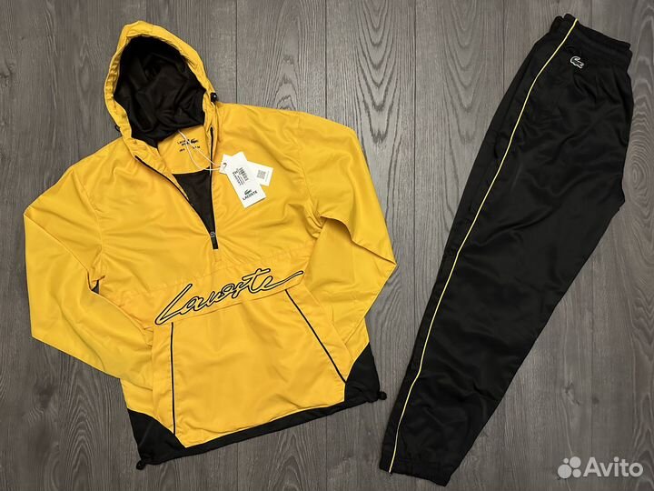 Спортивный костюм Lacoste