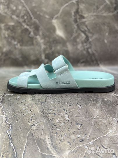 Тапочки женские. hermes