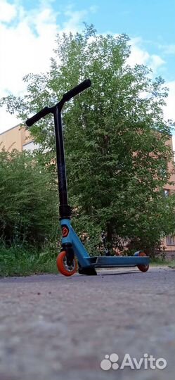 Трюковой самокат
