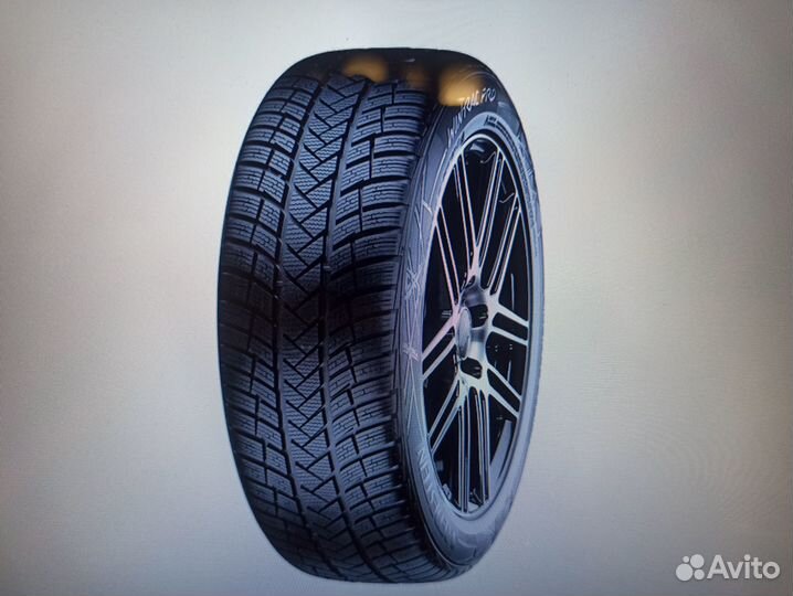 Vredestein Wintrac 255/45 R20 105V