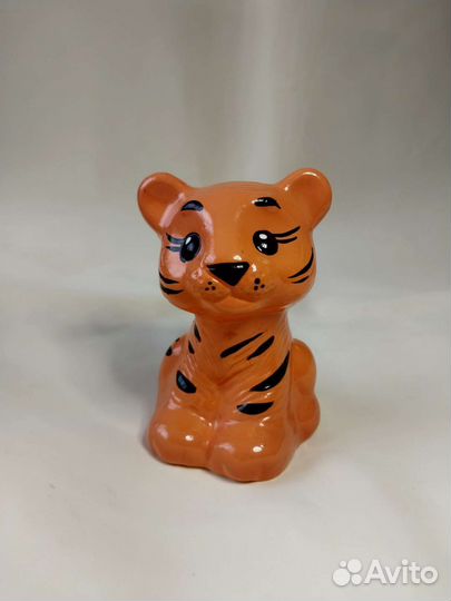 Фигурка декоративная