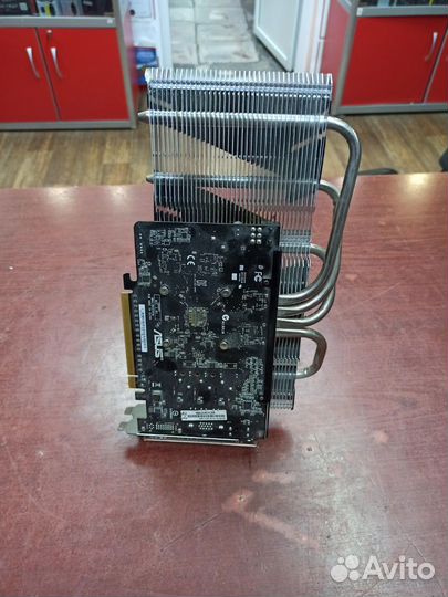 Видеокарта Asus Radeon HD 6770 1Gb