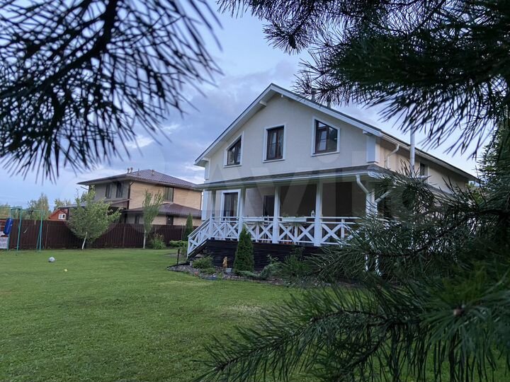 Дом 234 м² на участке 13,5 сот.