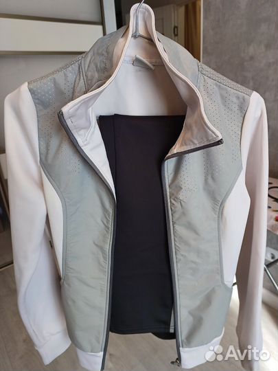 Спортивный костюм женский