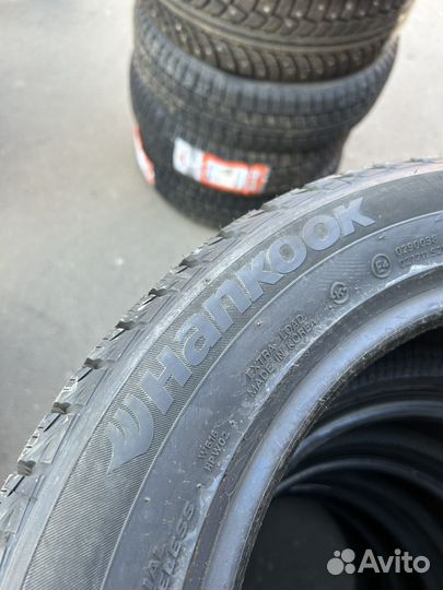 Hankook Winter I'Cept iZ 2 W616 205/55 R16 94T