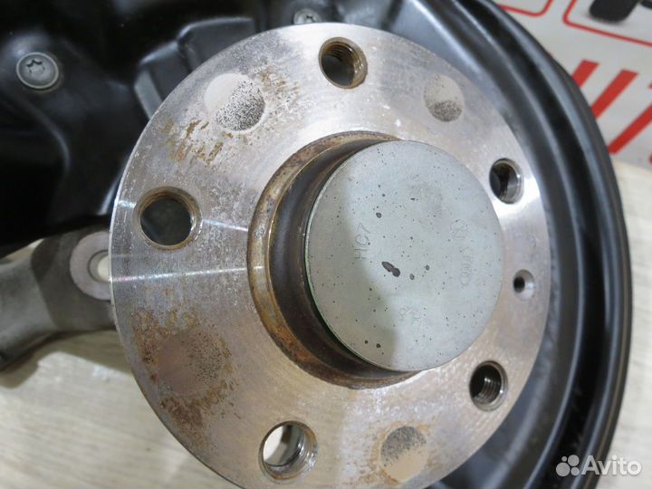 Кулак поворотный задний правый Volkswagen Tiguan