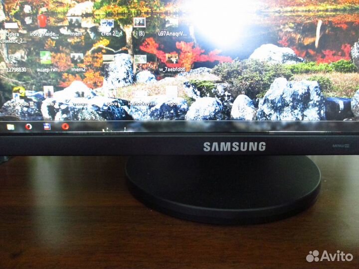 Монитор Samsung 943N 19