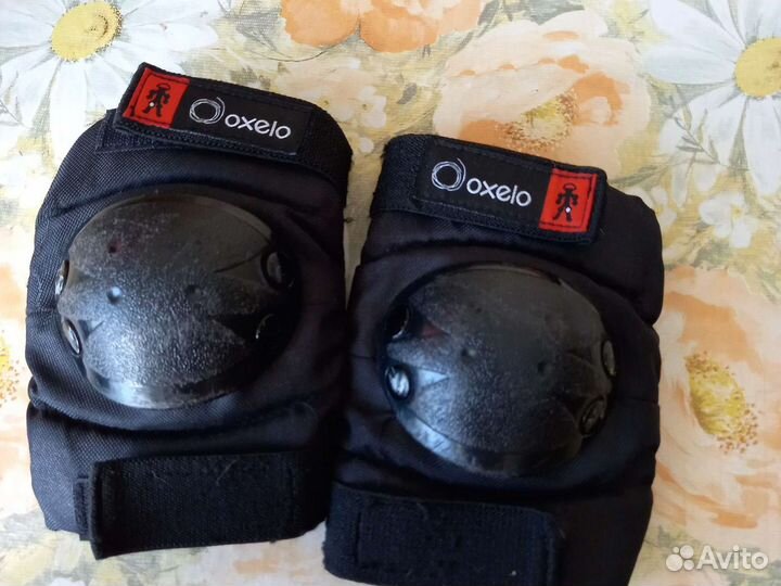 Роликовые коньки