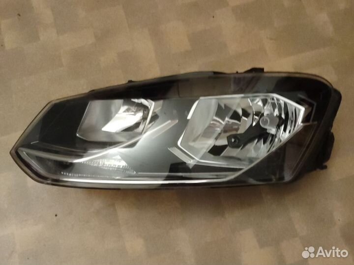 Фара левая volkswagen polo 2018
