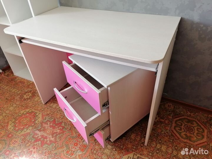 Спальня детская для девочки б/у