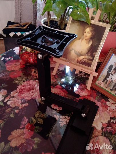 Кронштейн для телевизора