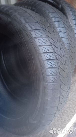 Goodyear UltraGrip Ice+ 235/60 R18 107T