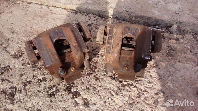 Суппорт тормозной передний - задний BMW E34