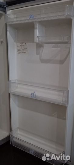 Холодильник whirlpool