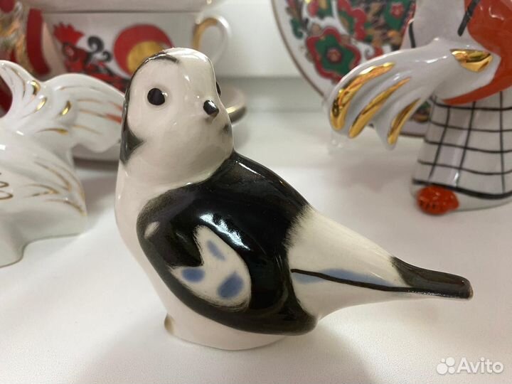 Фарфоровая статуэтка Пуночка лфз
